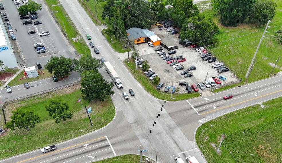 More Photos Of 670 Maguire Rd, Ocoee Industrial For Sale
