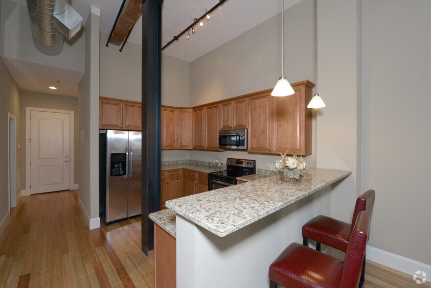 More Photos Of 12 Eagle St, Providence Apartments For Lease