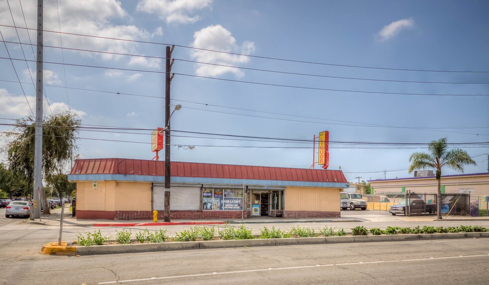 More Photos Of 4700 W Imperial Hwy, Inglewood Storefront Retail Residential For Sale