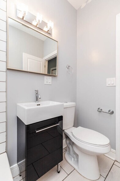More Photos Of 2353 W 18th Pl, Chicago Apartments For Sale