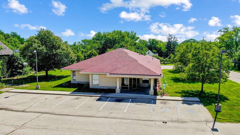 More Photos Of 3300 Philadelphia Dr, Dayton Medical For Sale