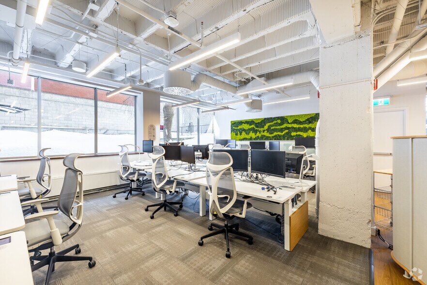 More Photos Of 191 Prom Du Portage, Gatineau Office For Sale