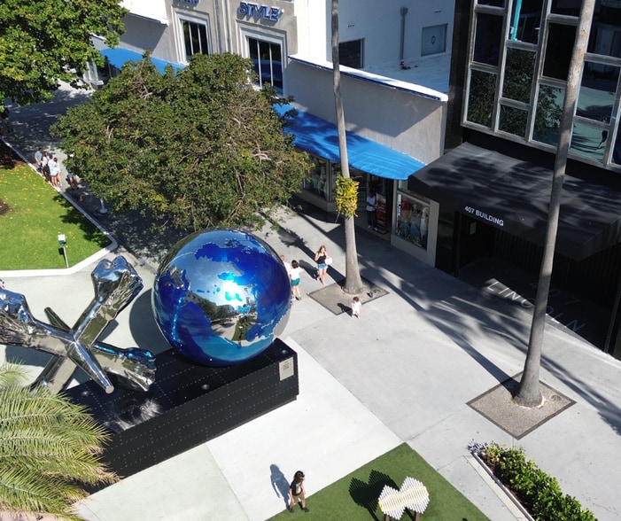 More Photos Of 401-407 Lincoln Rd, Miami Beach Office For Lease