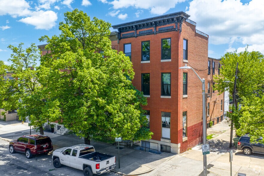 More Photos Of 211 E 25th St, Baltimore Office Residential For Sale