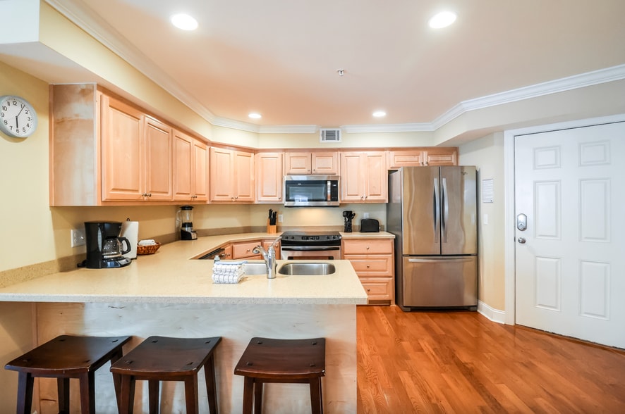 More Photos Of 13 Silver Ave, Tybee Island Apartments For Sale