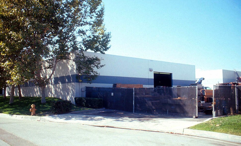 More Photos Of 10602 Humbolt St, Los Alamitos Manufacturing For Sale