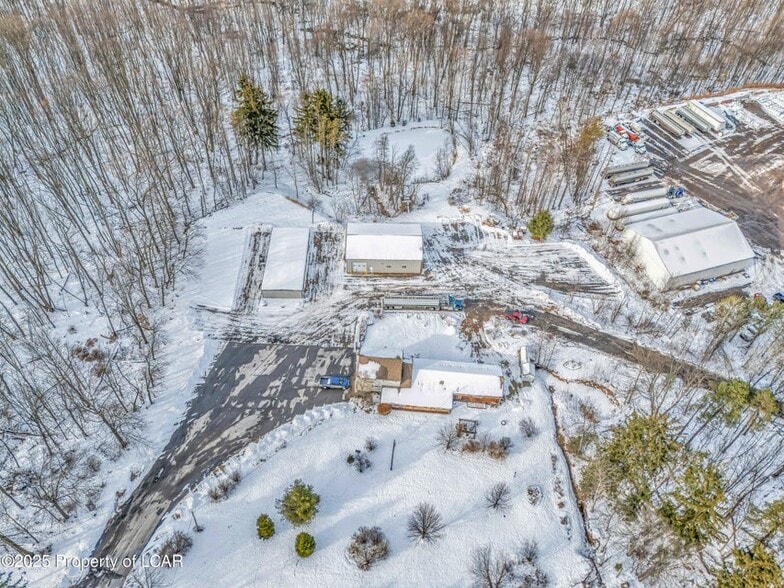 More Photos Of 7147 Blue Ridge Trl, Mountain Top Industrial For Lease