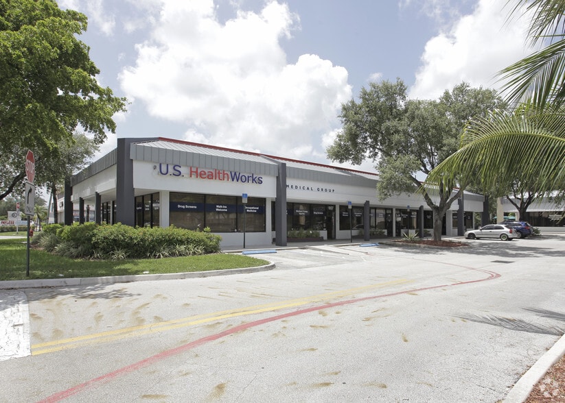 More Photos Of 933-1007 W Commercial Blvd, Fort Lauderdale Unknown For Lease