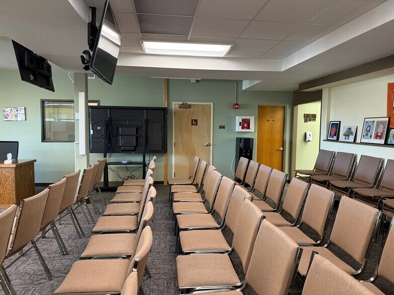More Photos Of 1948 E Grand Ave, Laramie Office For Lease