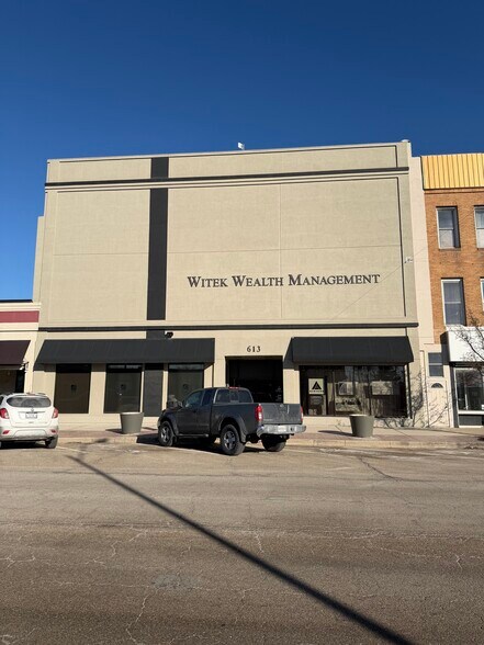 Primary Photo Of 613 1st St, LaSalle General Retail For Lease