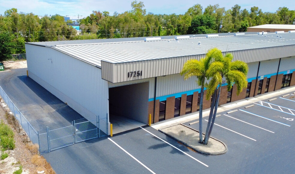 Primary Photo Of 17251 Alico Center Rd, Fort Myers Showroom For Sale