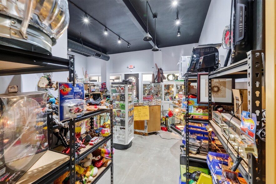 More Photos Of 109 S Raiford St, Selma Storefront For Lease