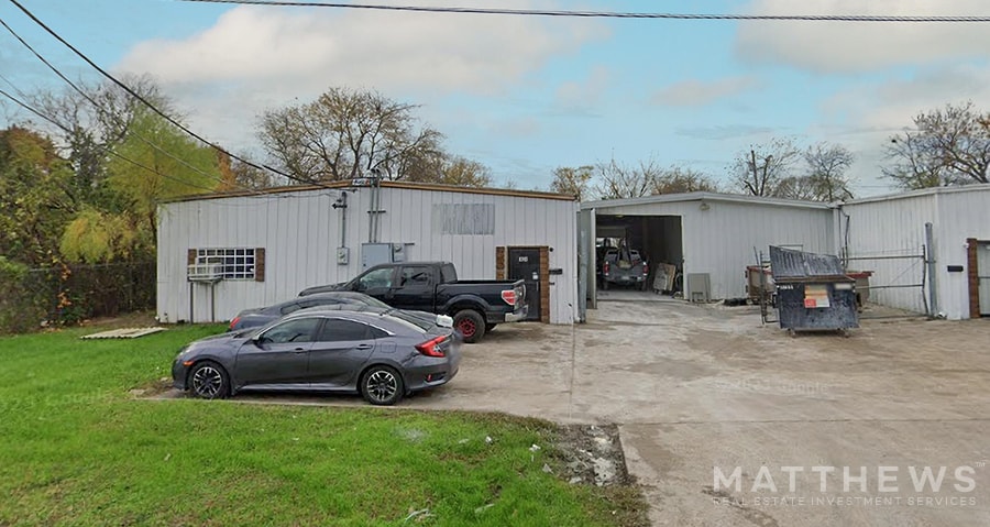 More Photos Of 209-211 Austin St, Garland Unknown For Lease