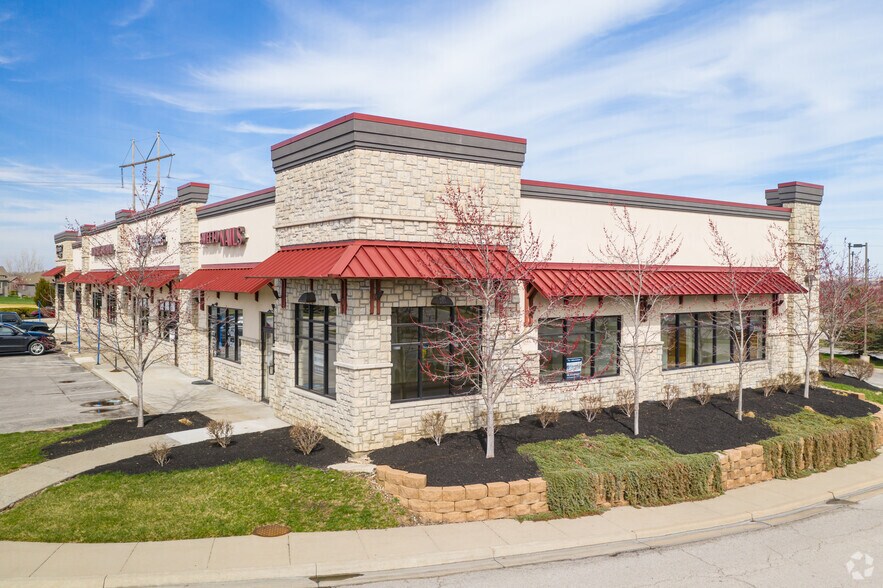 More Photos Of 10121-10131 Stevenson St, Lenexa Storefront Retail Office For Lease