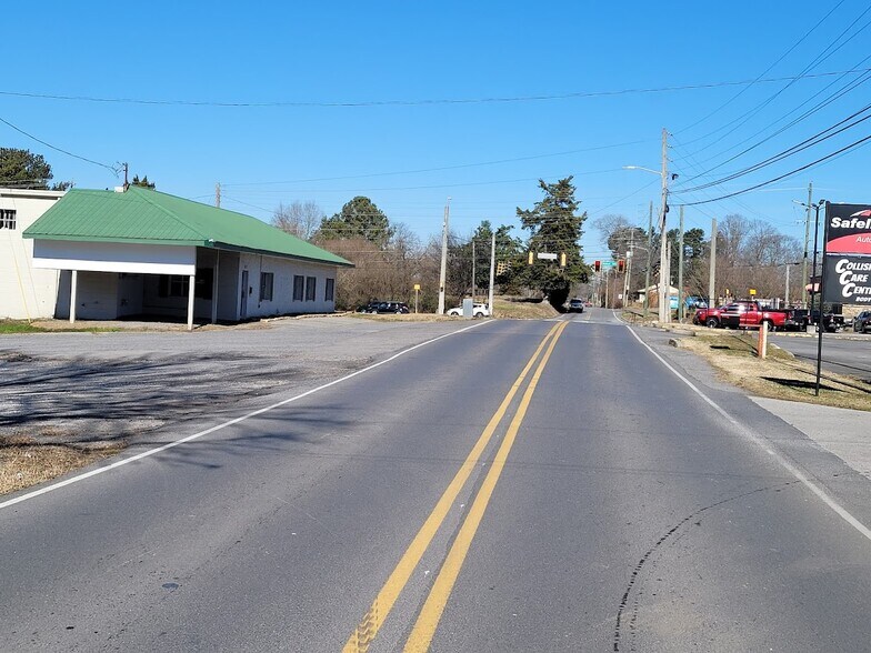 More Photos Of 604 Sheridan Ave, Dalton Warehouse For Sale