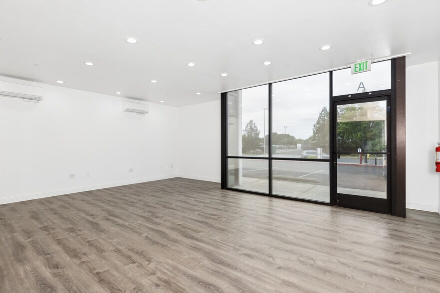 More Photos Of 156 Camino Oruga, Napa Warehouse For Lease