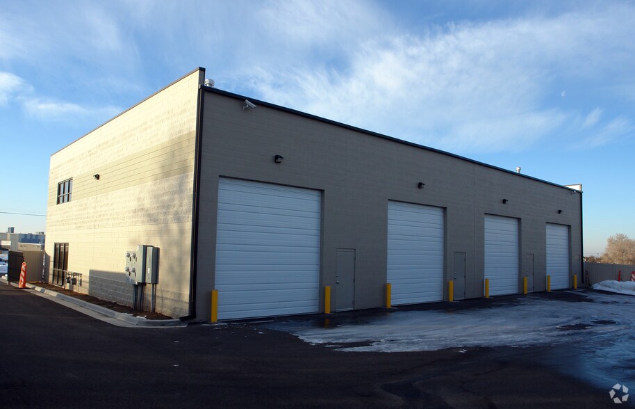 More Photos Of 215 E 700 S, Clearfield Light Manufacturing For Lease
