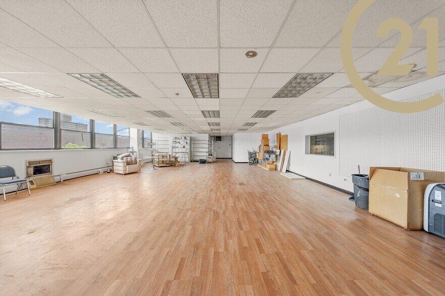 More Photos Of 802-848 Georgia Ave, Brooklyn Manufacturing For Lease