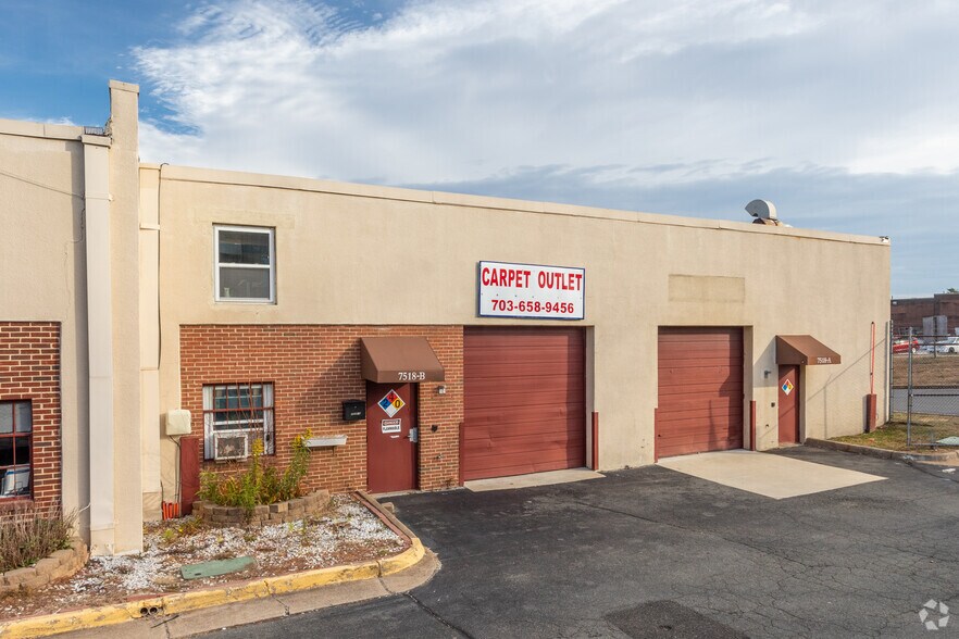 More Photos Of 7516-7518 Fullerton Rd, Springfield Warehouse For Lease