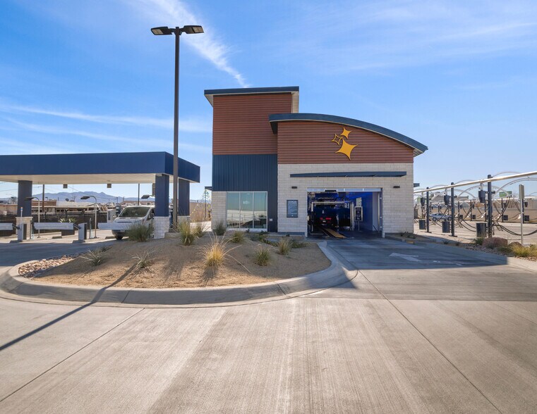 More Photos Of 17112-17122 Main St, Hesperia General Retail For Sale