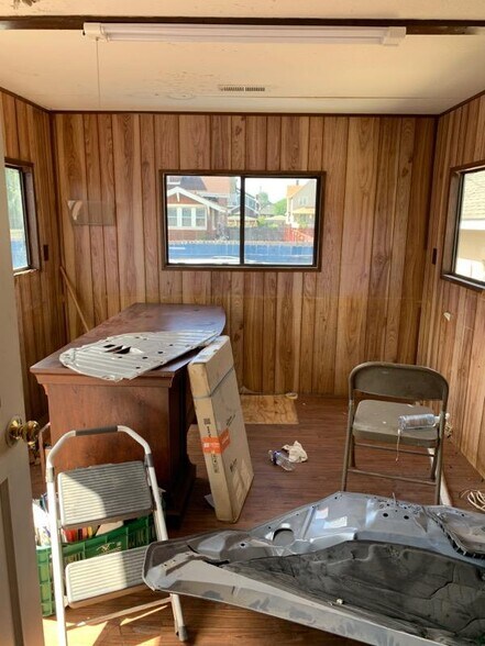 More Photos Of 4242 Indianapolis Blvd, East Chicago Auto Dealership For Sale
