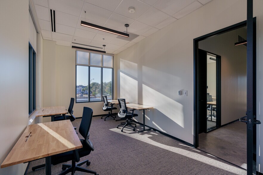 More Photos Of 677 King St, Charleston Coworking Space