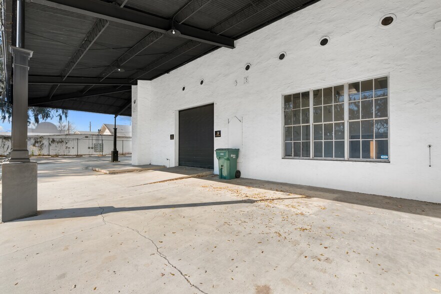 More Photos Of 939 N Magnolia Ave, Ocala Freestanding For Sale