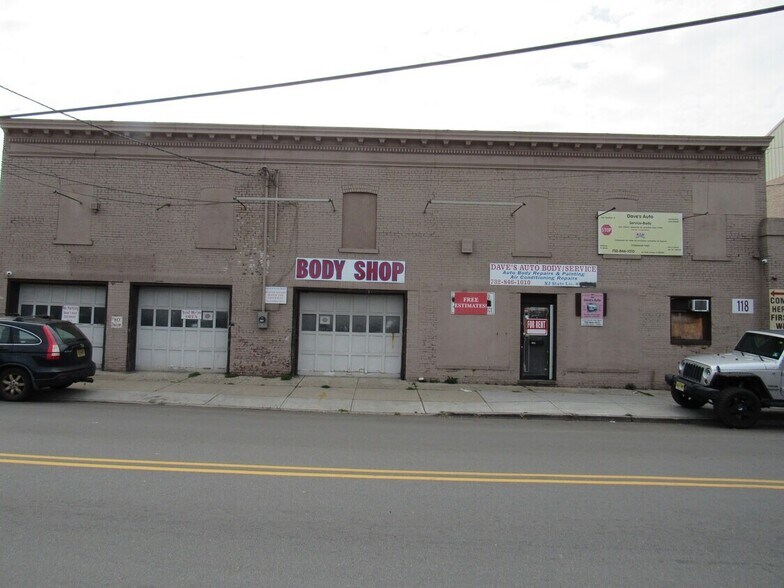 Primary Photo Of 118-120 Sandford St, New Brunswick Auto Repair For Lease