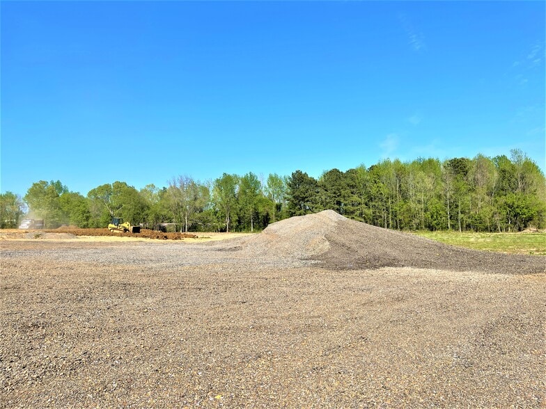 More Photos Of 10130 Highway 178, Olive Branch Warehouse For Sale