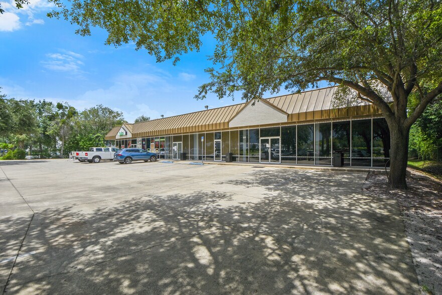 More Photos Of 1921 Central Florida Pky, Orlando Unknown For Lease