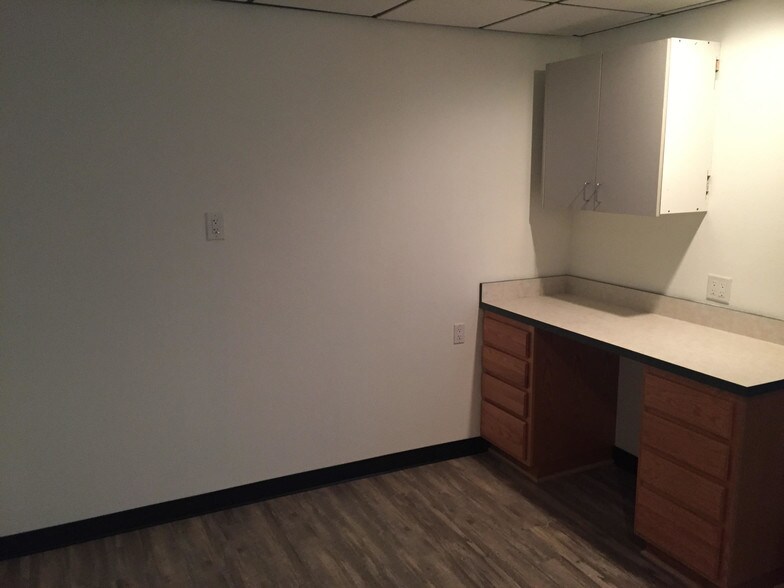More Photos Of 2700 N Bellflower Blvd, Long Beach Medical For Lease