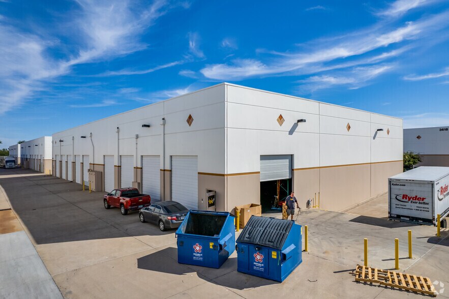 More Photos Of 3602 E Southern Ave, Phoenix Warehouse For Lease