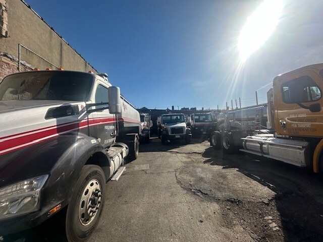 More Photos Of 160 Sullivan St, Brooklyn Industrial For Lease