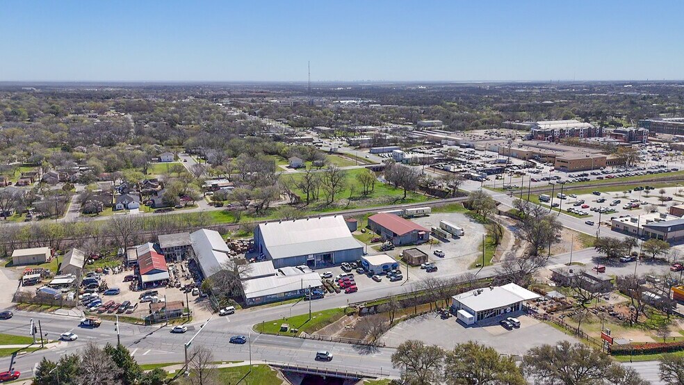 Primary Photo Of 320 N Bell Ave, Denton Land For Sale