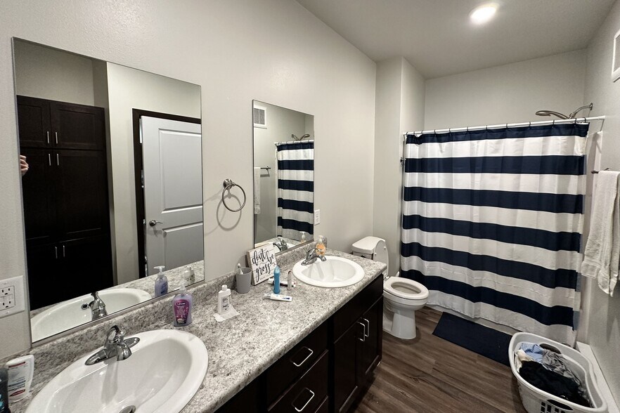 More Photos Of 904 E Milbank Ave, Milbank Apartments For Sale