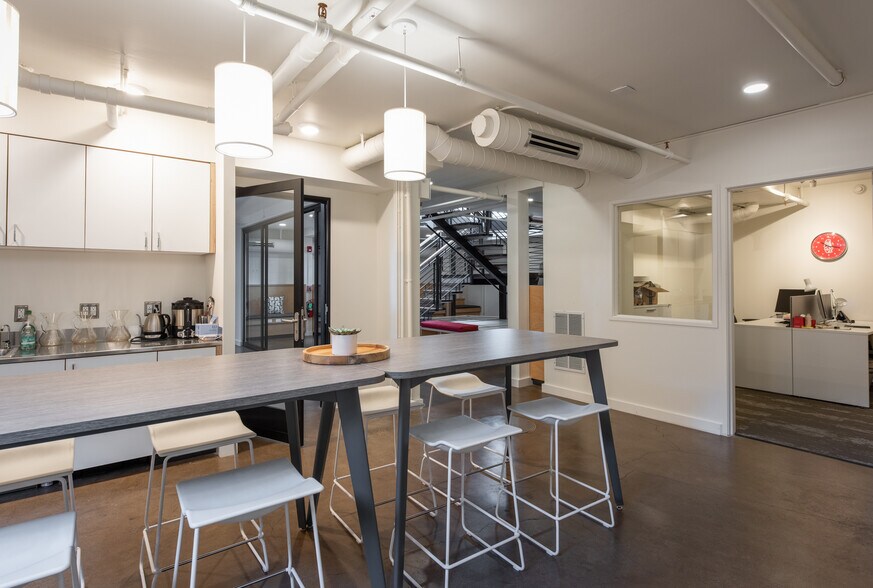 More Photos Of 275 Greenfield Ave, San Anselmo Office For Lease