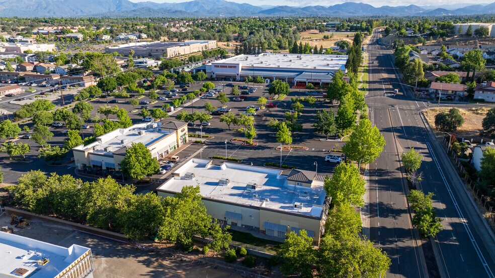 More Photos Of 1230-1240 Churn Creek Rd, Redding Unknown For Lease
