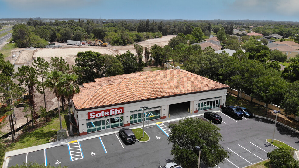 Primary Photo Of 5469-5479 N US Highway 41, Apollo Beach Auto Repair For Sale