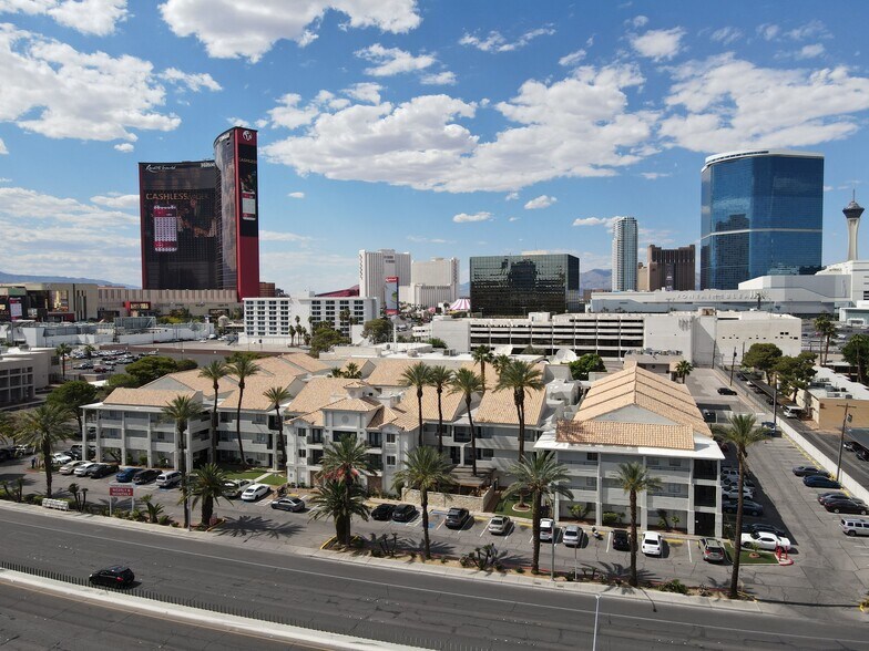 More Photos Of 344 E Desert Inn Rd, Las Vegas Apartments For Lease