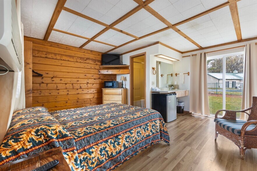 More Photos Of 230 West Ave, Saratoga Springs Land For Sale