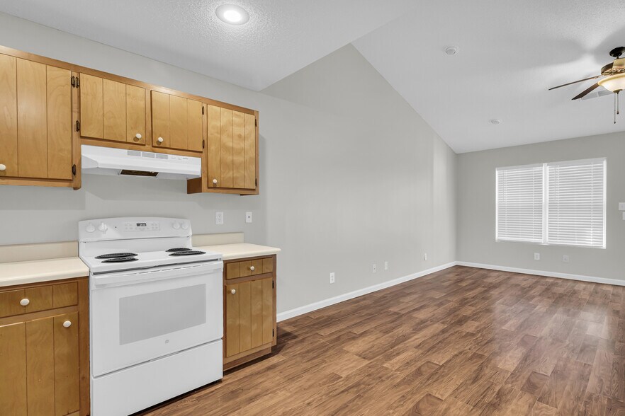 More Photos Of 738 Black Mountain Rd, Toccoa Apartments For Sale