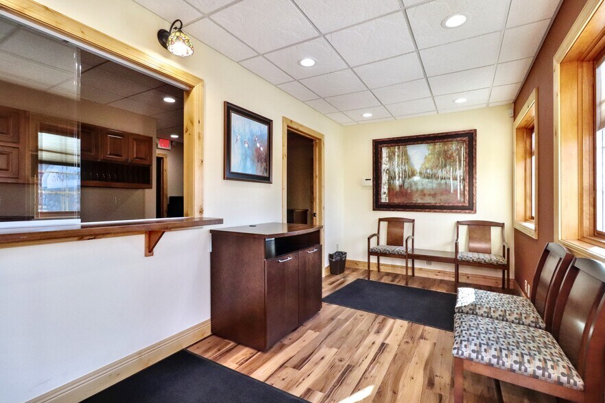 More Photos Of 616 US 51, Woodruff Office For Sale