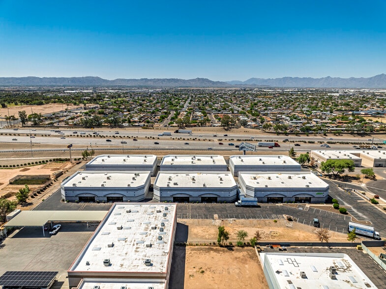 More Photos Of 1329 N 29th Ave, Phoenix Warehouse For Lease