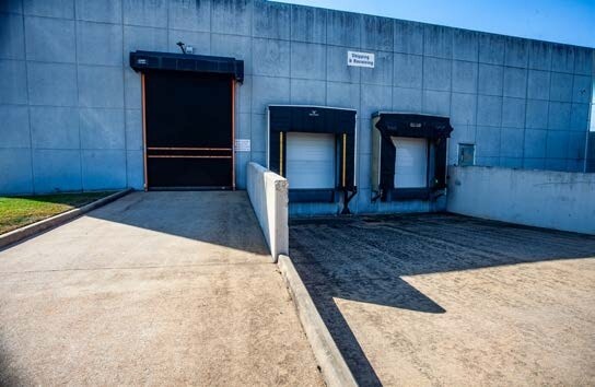 More Photos Of 7101 Hollister St, Houston Research And Development For Sale