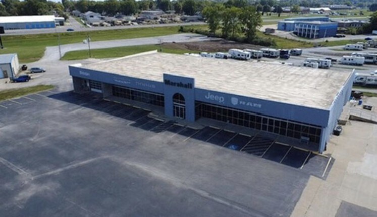 Primary Photo Of 1450 W Arrow St, Marshall Auto Dealership For Sale