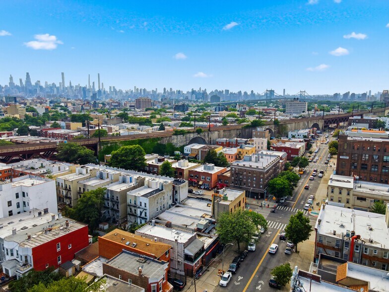 More Photos Of , Astoria General Retail For Sale