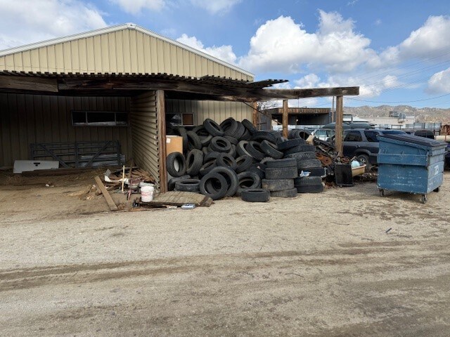 More Photos Of 58581 371, Anza Auto Repair For Sale