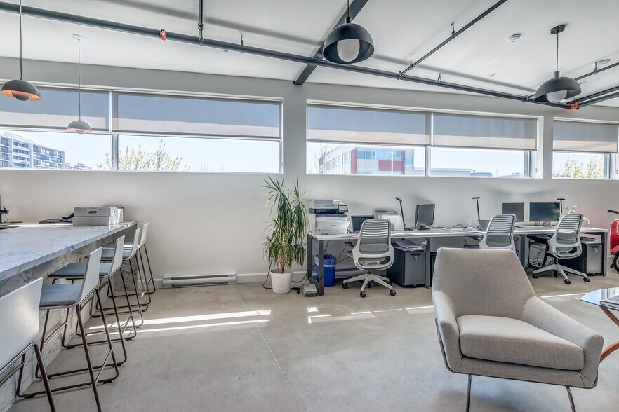 More Photos Of 6829-6845 Av de l'Épée, Montréal Loft Creative Space For Lease