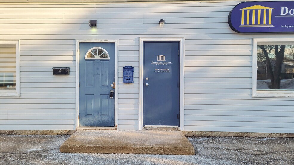More Photos Of 116 Guelph St, Halton Hills Storefront Retail Office For Sale