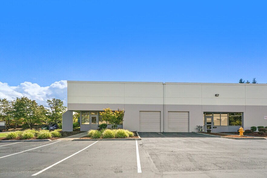 More Photos Of 4487-4497 S 134th Plz, Tukwila Unknown For Lease